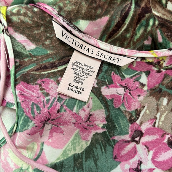 VICTORIA’S SECRET🩷💚 Tropical Palm Print Cami set - Picture 9 of 12